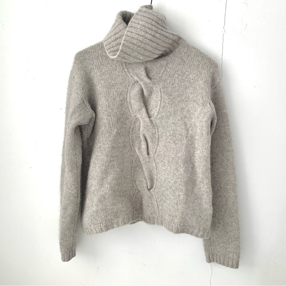 thick 100% cashmere Garnet Hill cableknit sweater